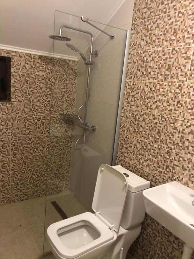 New House Hotel Curtea De Arges Exterior photo